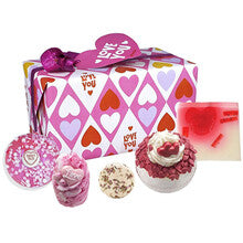 Bomb cosmetics Σ' αγαπώ Σετ