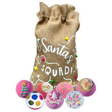 Bomb cosmetics Σετ τσάντας μπάνιου με μπάλες για την ομάδα του Άγιου Βασίλη