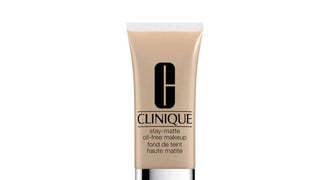 Clinique Stay-Matte Makeup Ölfreie Flüssiggrundierung 23 Ginger 30 ml