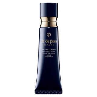 Cle de Peau Beaute Cle De Peau Radiant Crema Fondotinta O40 — Fondotinta