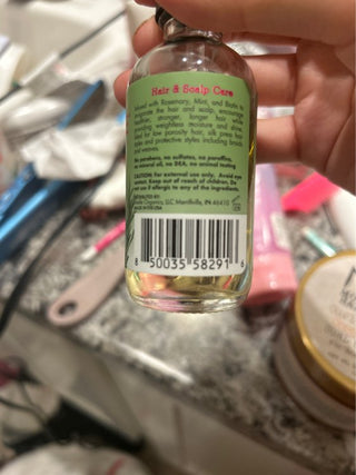 Mielle Rosemary Mint Light Scalp & Hair Strengthening Oil 59 ml