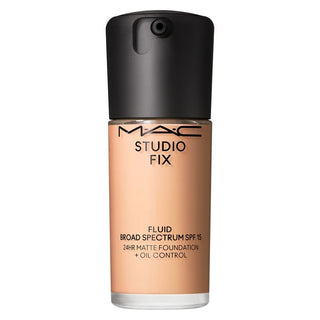 Mac Studio Fix Fluid Spf 15 - Soft-Matte Foundation, Second Skin Effect, Natural Coverage Up To 24 Hours Nc46 (30 Ml)