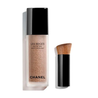 Chanel Les Beiges Eau de Teint Medium 30 ml — Fondotinta
