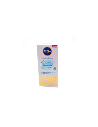 Nivea Sole Fluido viso solare UV invisibile SPF 50 40 ml — Fluido solar facial