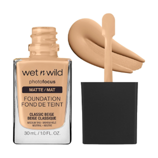 Wet n Wild Fondotinta Photo Focus Classic Beige 30 ml — Fondotinta
