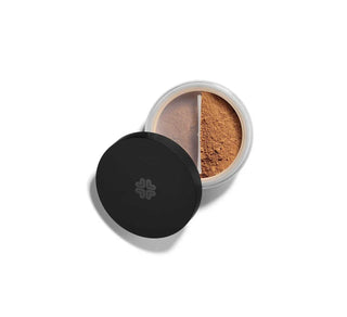 Base per il trucco minerale al cioccolato caldo di Lily Lolo