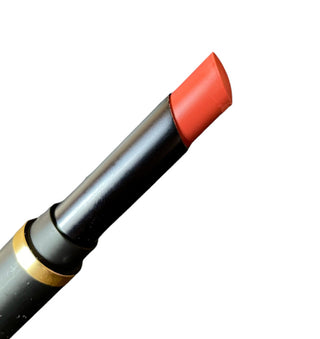 MAC Blur in polvere Kiss Velvet, rossetto in crema, 893, cannella dolce, 2 g