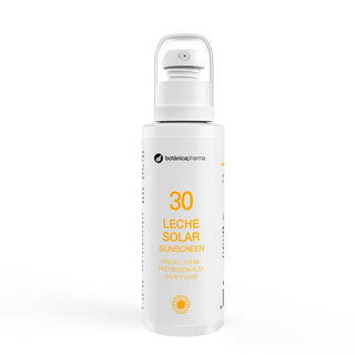 Latte solare Botánicapharma Spf30+ Spray 100ml