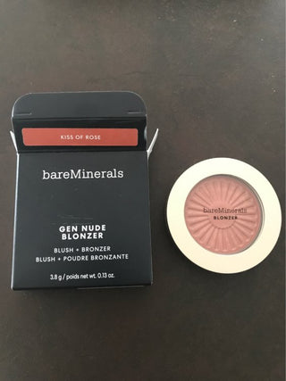 bareMinerals Gen Nude Blonzer Kiss Of Rose 3,8 g — Róż