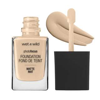 Wet n wild Fondotinta Photofocus E362C Soft Ivory Light Warm — Fondotinta