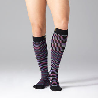 Solidea Stripe Game Atlas Gambaletti Compressione Graduata 15-21 mmHg 1-S Nero, Rosa, Viola, Grigio — Kompressionsstrømper med gradueret kompression