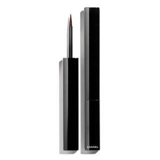 Chanel Voděodolná tekutá oční linka Le Liner (Tekutá oční linka) 2,5 ml - Odstín: Ultra Brun
