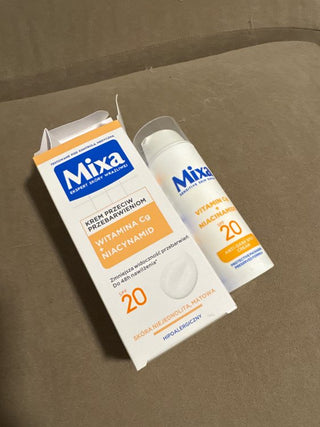 Mixa Lab Crema Viso con Vitamina C e SPF20 - 50ml