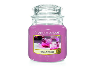 Yankee Candle Bougie aromatique Saké doux moyen classique prune 411 g