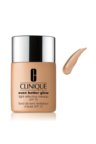 Clinique Even Better Glow Light Riflettente Fondotinta Liquido CN 52 Neutro SPF 15 30 ml