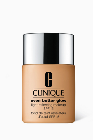 Clinique Even Better Glow, fondotinta liquido che riflette la luce, WN 68, Brulee, SPF 15, 30 ml