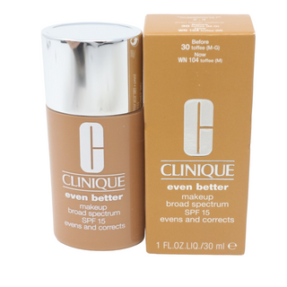 Clinique Even Better Fondotinta Liquido Idratante Senza Parabeni 30 Toffee SPF 15 30 ml