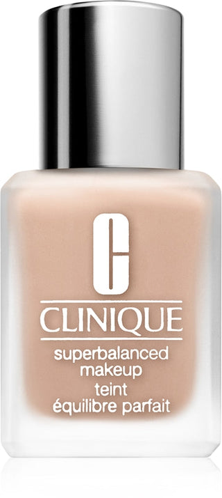 Clinique Trucco superbilanciato - Trucco delicato 30 ml 01 Petalo