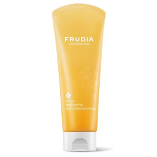 Frudia Delivered From Fruit Agrumi Schiuma Detergente Illuminante 145 ml