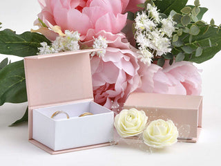 Jk Box Set Di Gioielli Rosa Cipria In Scatola Regalo Vg-7/A/A5/A1