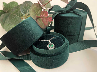 Jk Box Scatola Regalo Con Catena A Nastro Color Smeraldo Ltr-3/S/A19