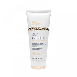 Milk Shake Crema Modellante Per Capelli Mossi E Ricci Curl Passion Curl Perfectionist (Crema Modellante) 200 Ml