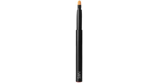 Nars فرشاة الشفاه الدقيقة رقم 30