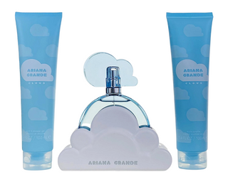 Set Ariana Grande: Cloud Eau De Parfum Per Donna 100 ml + Cloud Idratante Lozione Corpo 100 ml + Cloud Bagnodoccia Corpo 100 ml