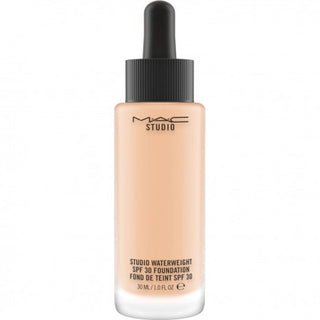 Mac Cosmetics Studio Waterweight Fondotinta Nc25:3