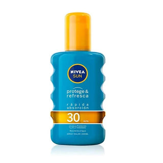 Nivea Sun Protect & Refresh SPF30 200ml — Spray solare