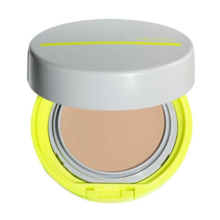 Shiseido Sports BB Compact SPF50 Light — BB Cream compatta
