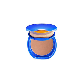 Shiseido Nachfüllbare kompakte Sonnen-Foundation mit UV-Schutz SPF30 Dunkelbeige 12 g 