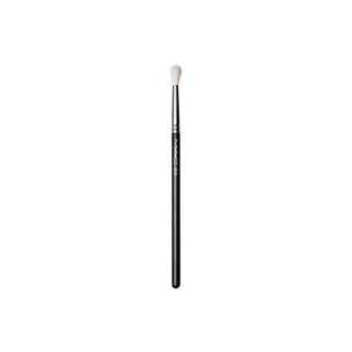 Mac Cosmetics Pincel para Sombra de Ojos 221S (Mini Difuminado Ahusado) 