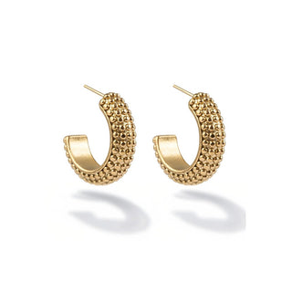 Marc Malone Elegantes pendientes chapados en oro Nioré Mce250345G 