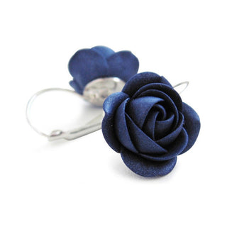 Troli Hängeohrringe mit funkelnden blauen Blumen 