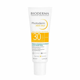 Bioderma Photoderm AKN Mat Mattifying Fluid for Tanning SPF 30 40 ml