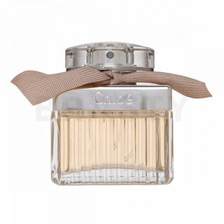Chloé Parfémovaná voda 50 ml - Flakon Elegante se stříbrným límcem a růžovou stužkou 