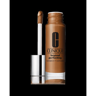 Clinique Beyond Perfecting Liquid Foundation and Concealer 2 in 1 Paraben-Free Matte Finish 28 Clove 30 ml 