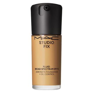נוזל מתקן Mac Studio Fix SPF 15 - מייקאפ מטהר 30 מ"ל C45