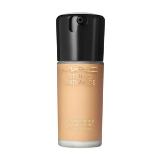 Mac Studio Radiance Serum Powered Foundation – Feuchtigkeitsspendendes Make-up, 30 ml, NC37