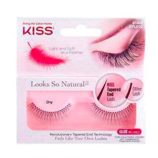 Kiss Looks So Natural Ciglia Finte KFL01C Shy — Ciglia finte