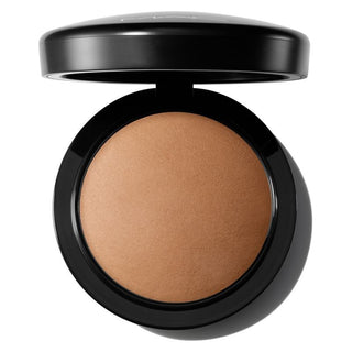 Mac Cosmetics Cipria Scura — Cipria