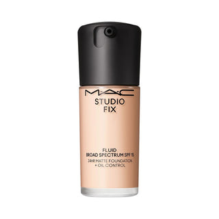 Mac Cosmetics Studio Fix Fluid Širokospektrální SPF15 NW10 