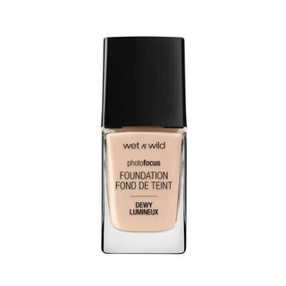 Wet N Wild Dewy 519E Jemná slonová kost 