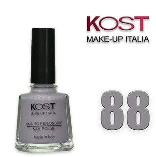 El esmalte Kost Make Up 88 