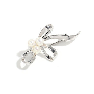 Troli Elegant Ribbon Spilla con Synthetic Pearls Silver
