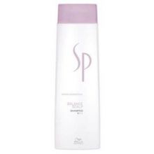 Wella Shampoing apaisant pour cuir chevelu sensible Balance Scalp - 1000 ml